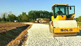 Отсыпка дороги в Керчи от ГОСТСТРОЙ от 945 руб. за метр